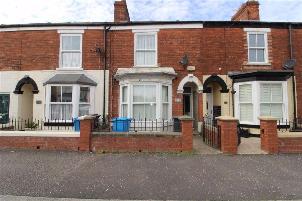 Melrose Street, Anlaby Road, Hull... 2 bed terraced house £55,000