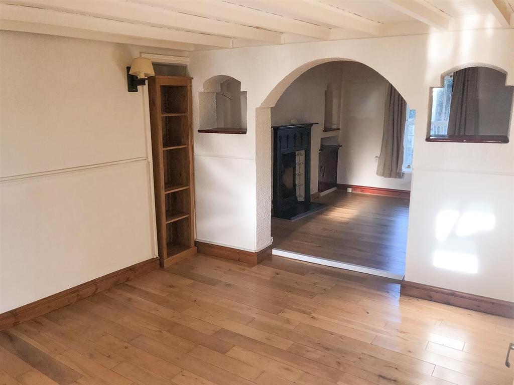 49 City Road, Haverfordwest 2 bed terraced house for sale £100,000