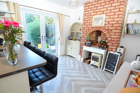 7 Bradnock Close, Birmingham, B13 0DL