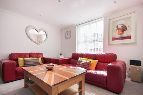 undefined, East Street, Farnham, Surrey, GU9