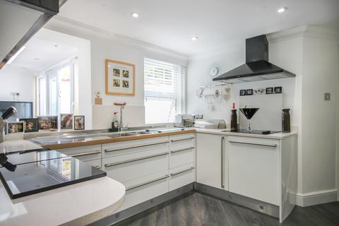 undefined, East Street, Farnham, Surrey, GU9