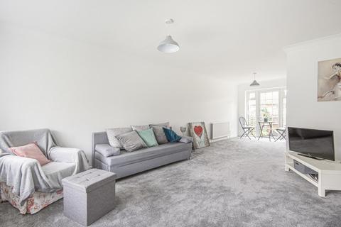 13 Sedgewood Close, Bromley, BR2 7QL
