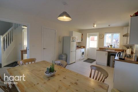 12 Hare Meadow, Great Barford, Bedford, MK44 3ES
