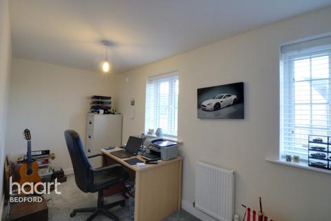 12 Hare Meadow, Great Barford, Bedford, MK44 3ES
