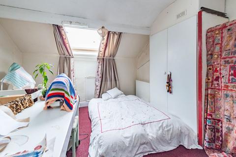 81 Cliffefield Road, Sheffield, S8 9DN