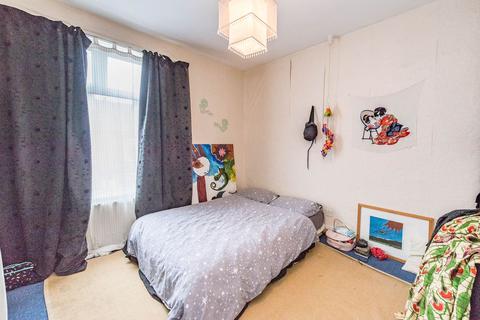 81 Cliffefield Road, Sheffield, S8 9DN
