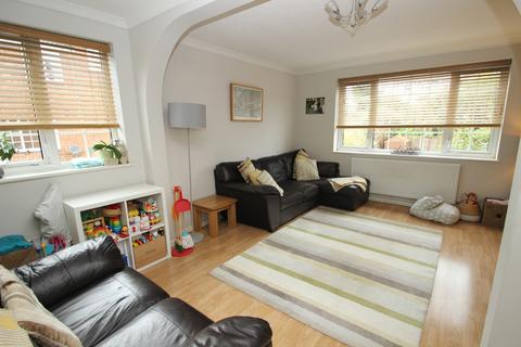 1 Kingsley Road, Orpington, BR6 6AX