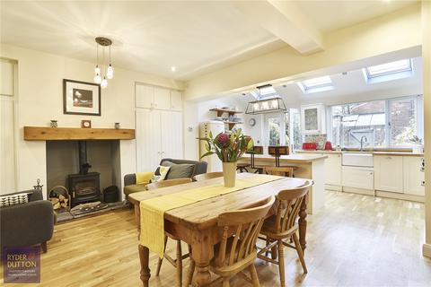 7 Rush Hill Terrace, Uppermill, Oldham, OL3 6JB