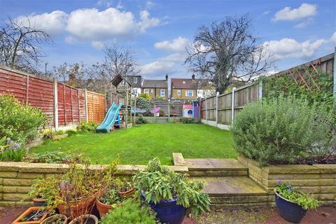 30 Castleton Road, London, E17 4AR