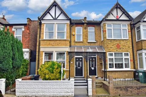 30 Castleton Road, London, E17 4AR