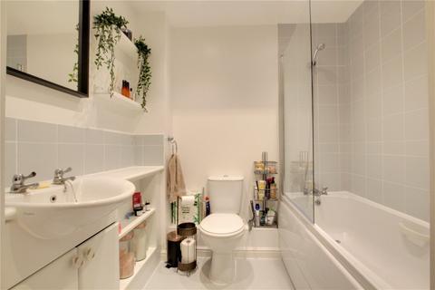 16 Ruskin, Caversham, Reading, RG4 6LE