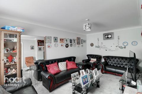 19 Braintree Close, Luton, LU4 0QX