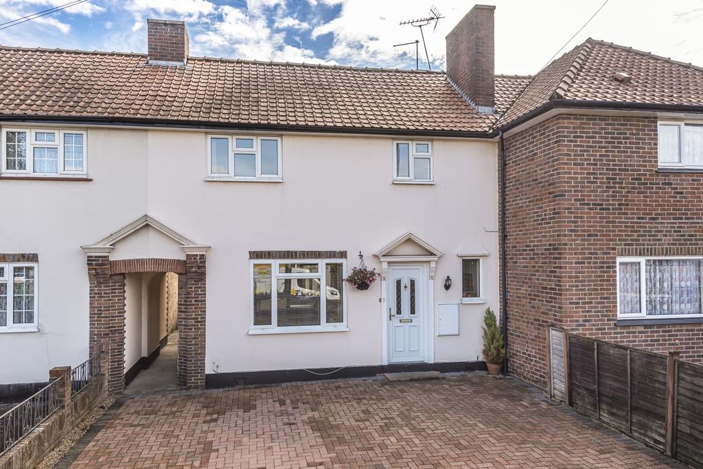 Rodney Road, WaltonOnThames, KT12 3 bed terraced house £465,000