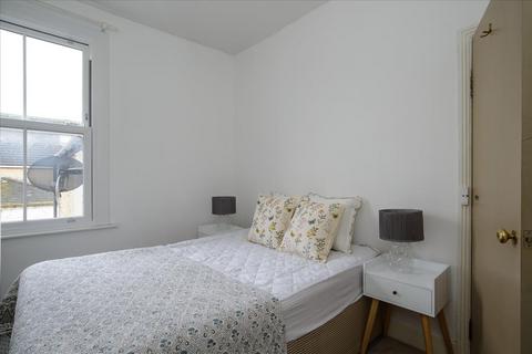 2 bedroom flat to rent - Prothero Road, Fulham, London, SW6