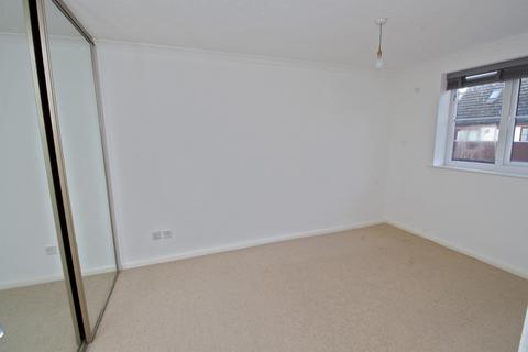 1 Halyard Croft, Hull, HU1 2EP