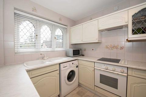 6 Cadogan Place, Salford, M7 4LQ