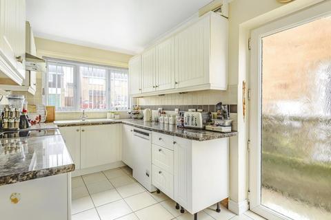 46 Bevisland, Swindon, SN3 6AN