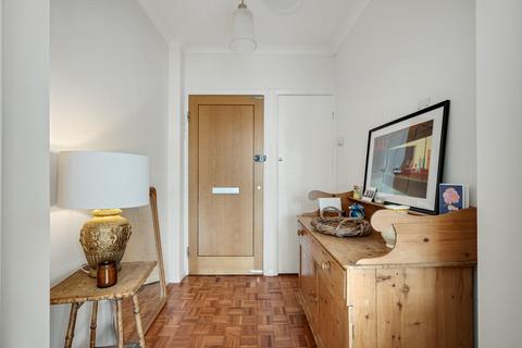 undefined, Liskeard Gardens, Blackheath, SE3