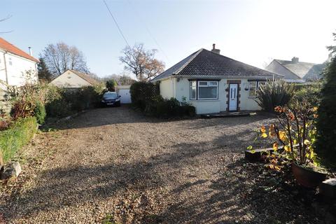 292 North Road, Yate, Bristol, BS37 7LL