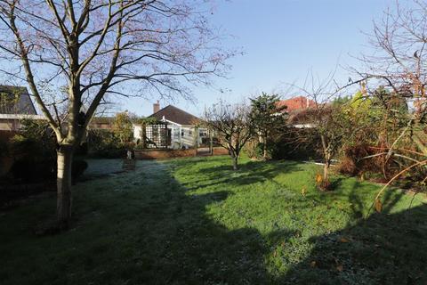 292 North Road, Yate, Bristol, BS37 7LL