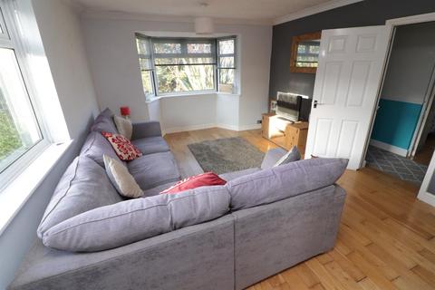 292 North Road, Yate, Bristol, BS37 7LL