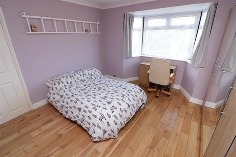 292 North Road, Yate, Bristol, BS37 7LL