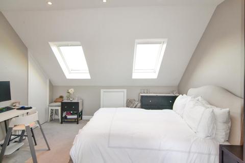 57 Selkirk Road, Twickenham, TW2 6PS