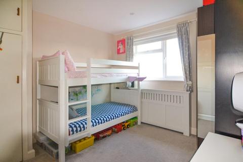 57 Selkirk Road, Twickenham, TW2 6PS