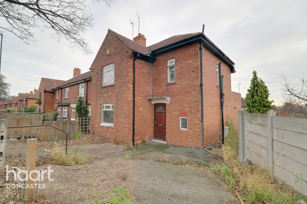 Warmsworth Road, Balby, Doncaster 3 bed end of terrace house £95,000