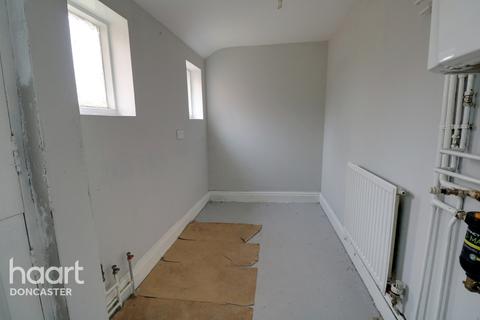 173 Warmsworth Road, Doncaster, DN4 0TN