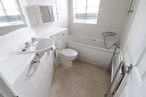 11 Betjeman Way, Ongar, CM5 0FG