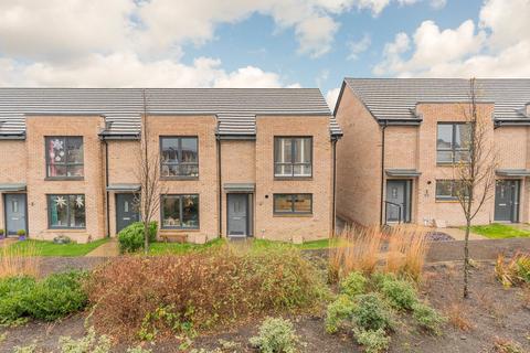 25 Killiekrankies Path, South Queensferry, EH30 9AE