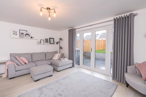 25 Killiekrankies Path, South Queensferry, EH30 9AE