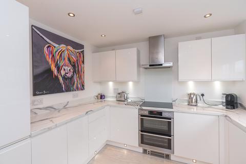 25 Killiekrankies Path, South Queensferry, EH30 9AE