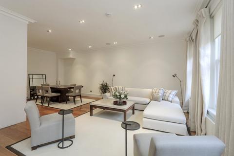 3 bedroom apartment to rent, Cadogan Square, Knightsbridge, SW1X