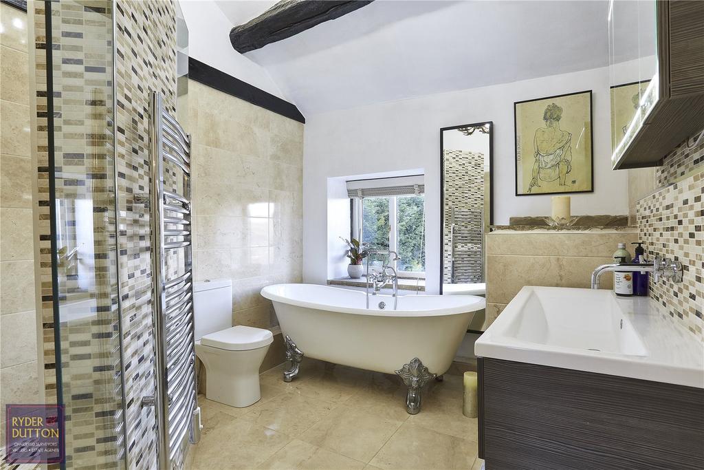 Master Ensuite