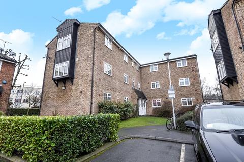 20 Ashdown Way, London, SW17 7TH