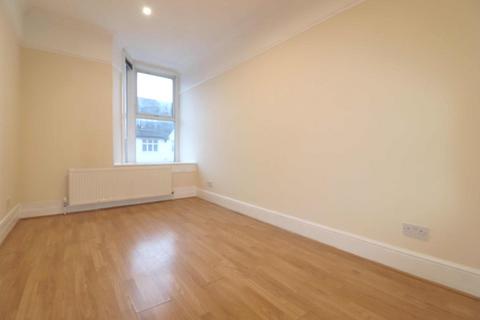 1 bedroom in a flat share to rent, Sydenham Road, Sydenham