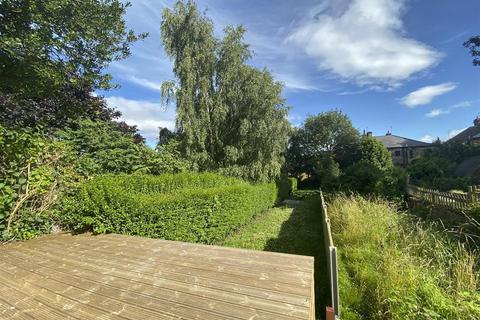 23 Carr Road, Sheffield, S6 2WY