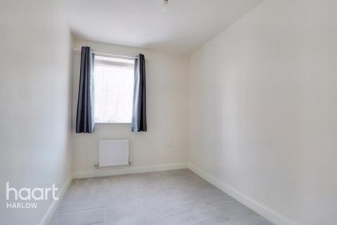 2 bedroom apartment to rent, Lark Lane, Harlow