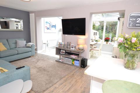 13 Blackberry Way, Whitstable, CT5 3BS