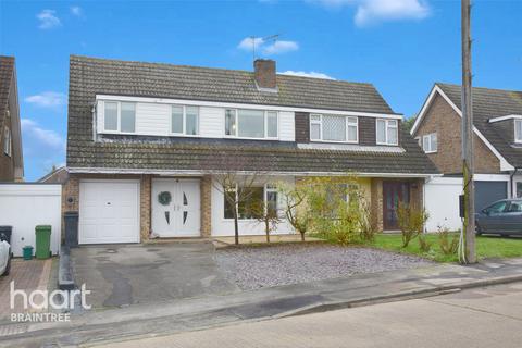 5 Elm Walk, Rayne, Braintree, CM77 6ES