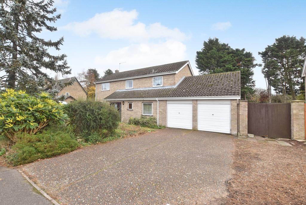 Nunnery Drive, Thetford 4 bed detached house £350,000