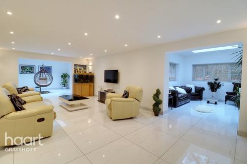 Kilmory Beech Hill, Headley Down, Bordon, GU35 8EQ