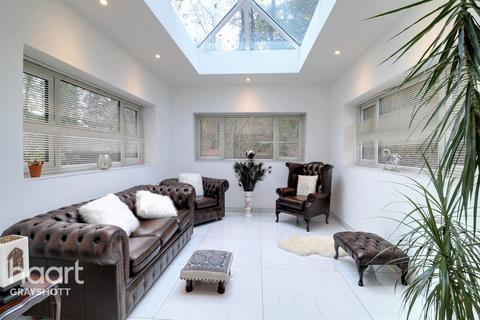 Kilmory Beech Hill, Headley Down, Bordon, GU35 8EQ