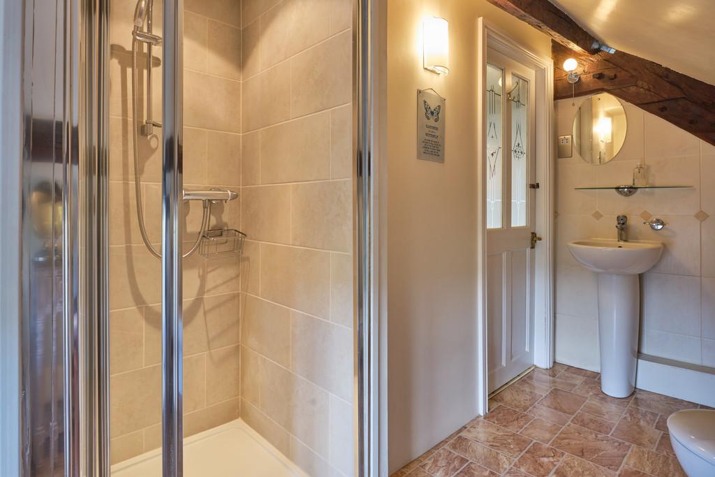 Hawkshead Hideaway Shower Room