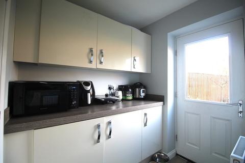 142 Athelstane Crescent, Edenthorpe, Doncaster, DN3 2NG