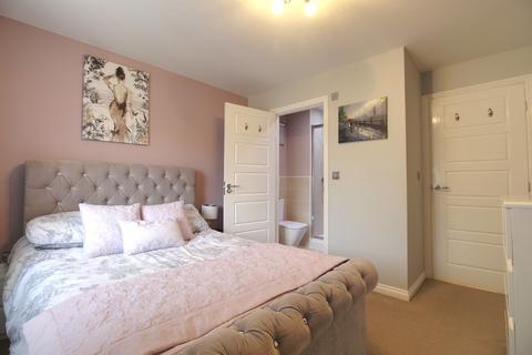 142 Athelstane Crescent, Edenthorpe, Doncaster, DN3 2NG