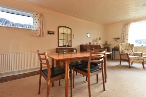 18 Lynwood Avenue, Aughton, Ormskirk, L39 5BB