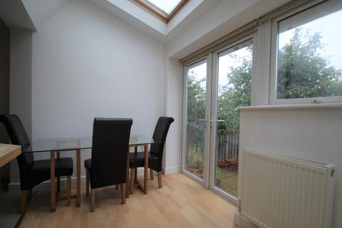 35b Mark Road, Headington, Oxford, OX3 8PB